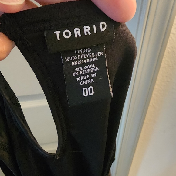 Torrid Black Lace Sleeveless Top Plus Size 00 - Picture 4 of 5